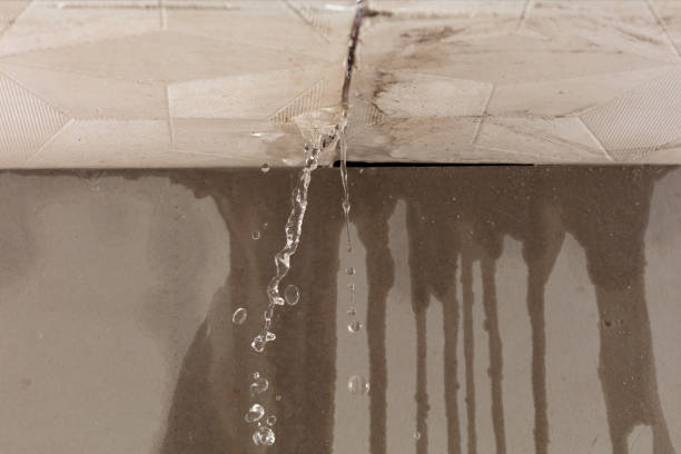 Professional Sewage Cleanup technician working in Warner, OK